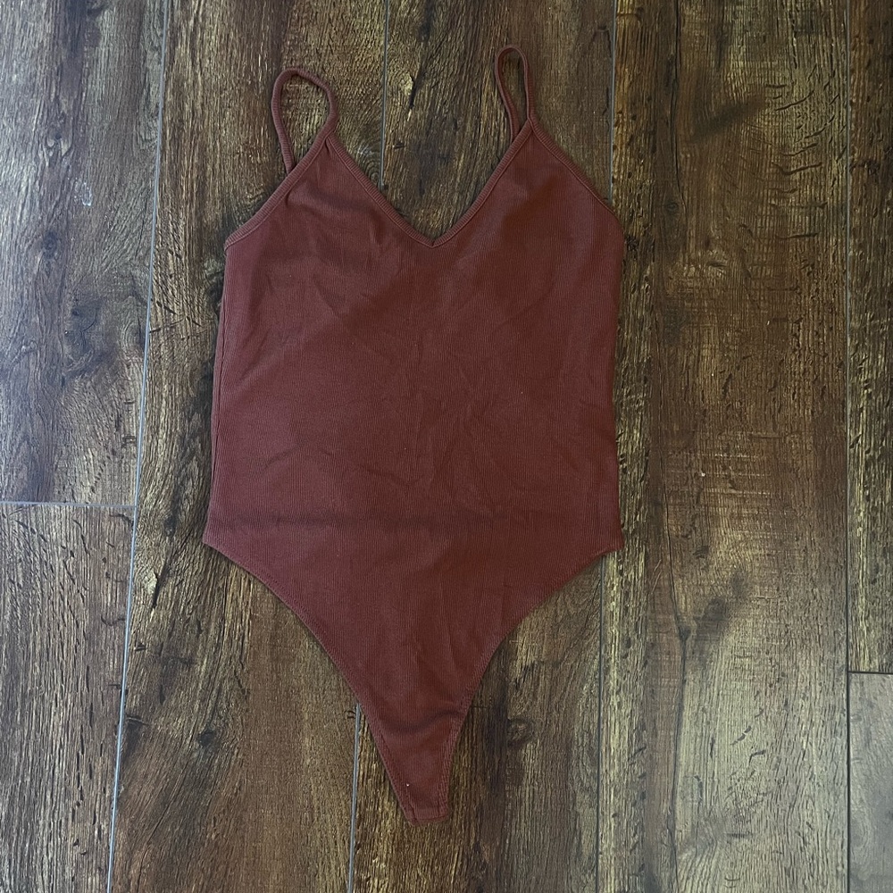 BROWN BODYSUIT